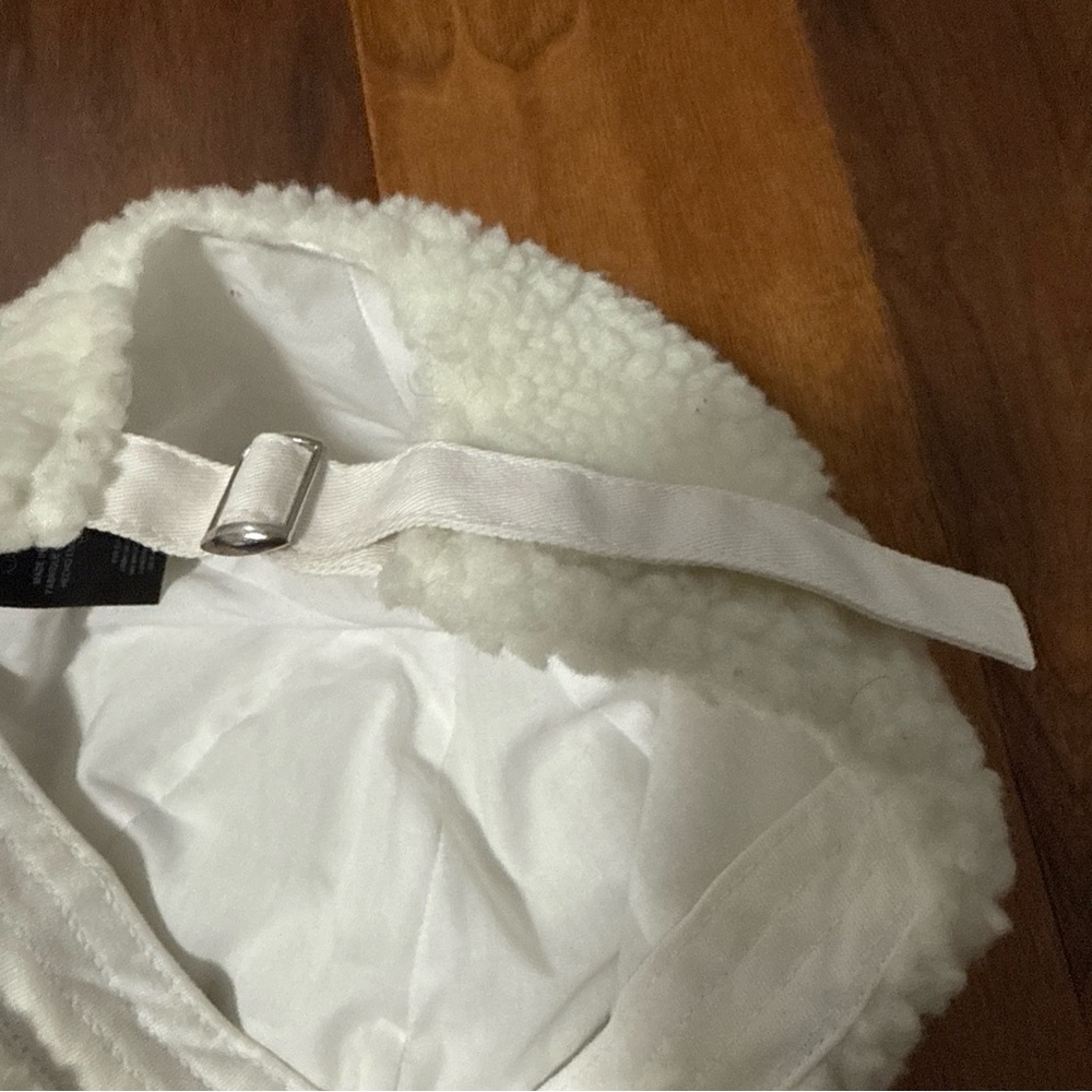 Anthropologie Sherpa White Fleece Baseball Cap / Hat - Picture 9 of 9